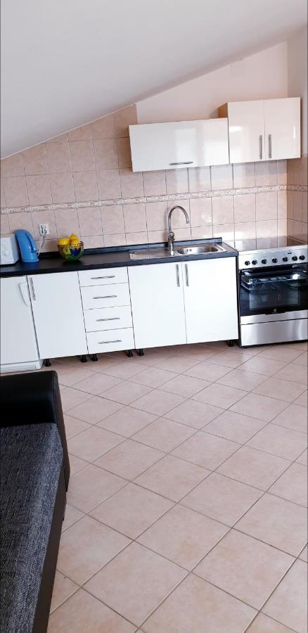 Apartment Antonio Biograd Na Moru Esterno foto